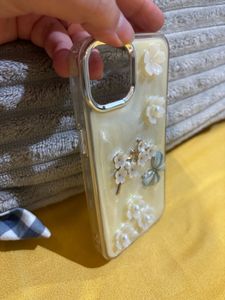 Floral iPhone15 Case