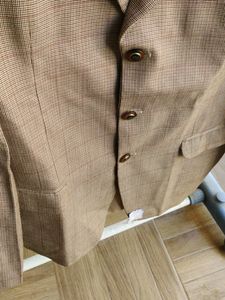 44" Checked Brown Blazer