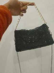 Cuhic Very Beautiful   Black glass bead Gold Chain