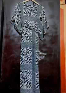 Black &amp; White Stylish Zebra Print Shrug 38 Bust
