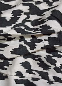Chic Black &amp; White Print Dress