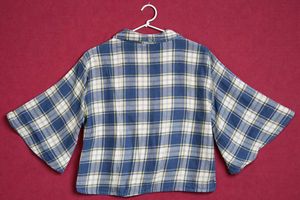 Chic Sleeve Cropped shirt