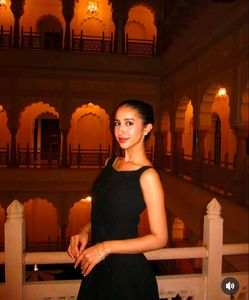 Elegant Black Maxi Dress