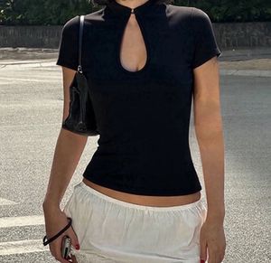 Savana keyhole top