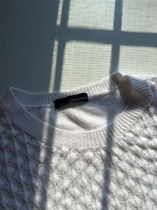 Chic White Knit Sweater