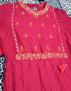Elegant Maroon Embroidered Kurta