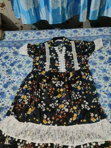 Floral Print Dress with Lace Trim