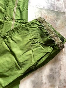 Elegant Green Kurta Set with Intricate Embroidery