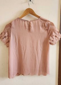 Shein Lace Sleeve Top Size XS but fits M
