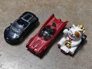 Hot wheels Audi Batmobile uncared 2 cars