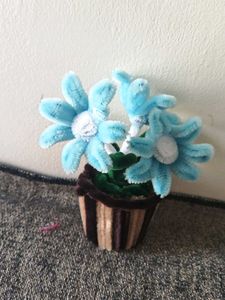 Cute Blue Pipe Cleaner Flower Pot