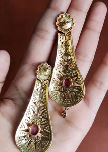 High-End New Zirconia &amp; Ruby Danglers