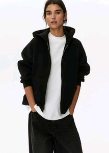 H&amp;M Black Zip-Up Hoodie