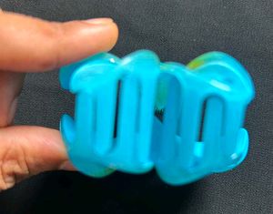 Set of 4 Flower Hair Claw Clips