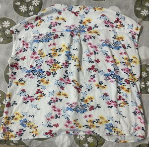 Floral Button-Up Tunic Top