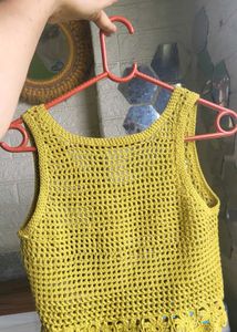 crochet crop top
