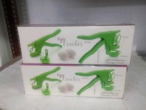 2 Pieces Egg Cracker and Separator Tool