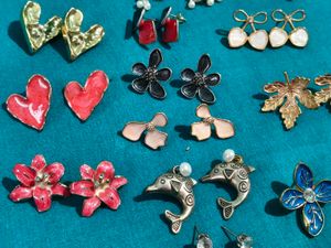 15 Assorted Fashion Earrings Set 🌹 ❤️