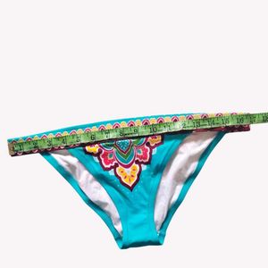 Vibrant Bikini Bottom with Bohemian Print 🆕