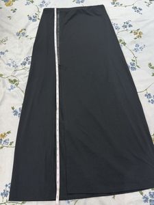 Stylish Maxi Skirt with Zipper Detail