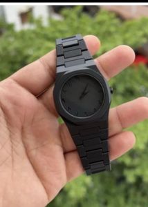 Stylish Black Metal Watch