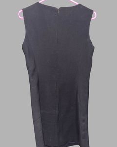 Classic Black Sleeveless Dress