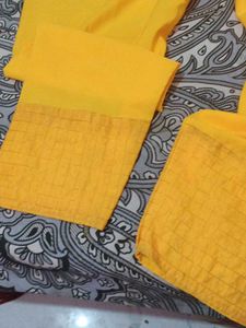 Vibrant Yellow Kurta Set haldi ke liye💛