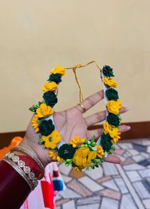 Yellow &amp; Green Floral Jewellery Set