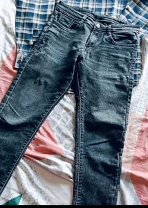 Men's Plaid Shirt and Jeans Set