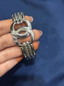 anti-tarnish Silver Tone Interlocking Bracelet