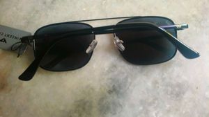 Vincent Chase Black Aviator Sunglasses