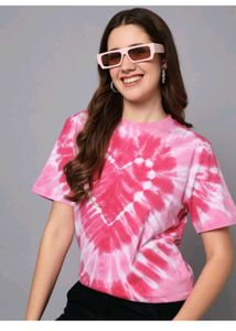 Trendy Pink Heart Tie-Dye T-Shirt