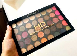 Swiss Beauty Hd Professional 40 Pigmented Colors E