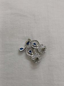 Elegant Blue &amp; White Stone Earrings
