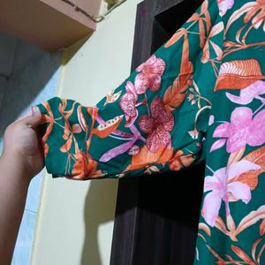 Vibrant Floral Print Kurta