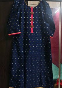 3 Embroidered Kurta Set💗