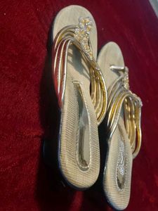 Stylish Gold Flats
