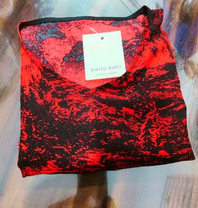 Stylish Red &amp; Black Abstract Print Top