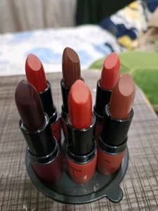 Assorted Lipstick Set