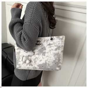 Classy Tote bag 💼