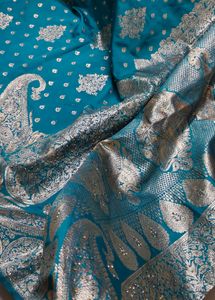 beautiful 😍 saree with daimond work 🌟