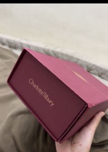 Charlotte Tilbury Luxury box