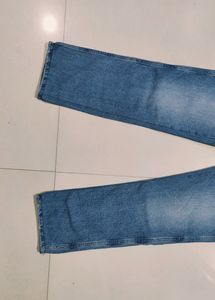 Wrangler Men's Casual Jeans. New With Tag . Good