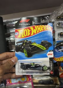 Kick Sauber F1 hot wheels
