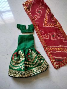 2 traditional barbie outfits