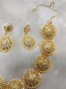 Necklace Set