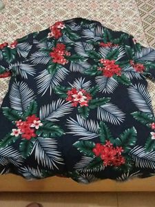 Men's Tropical Print Button-Up Shirt