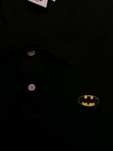 BATMAN BLACK T-SHIRT (XS)