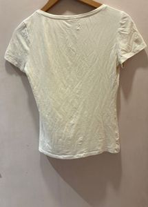 H&amp;m Scoop Neck T-Shirt - Size Small