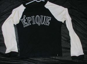 Epique Graphic Tee